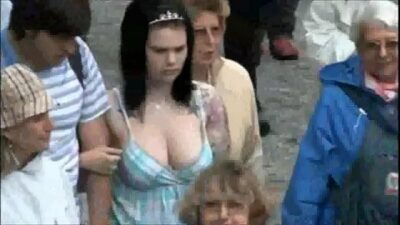 Candid boobs