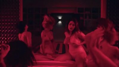 Moderatorin porn