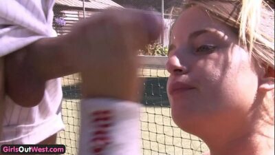 Tennis cameltoe